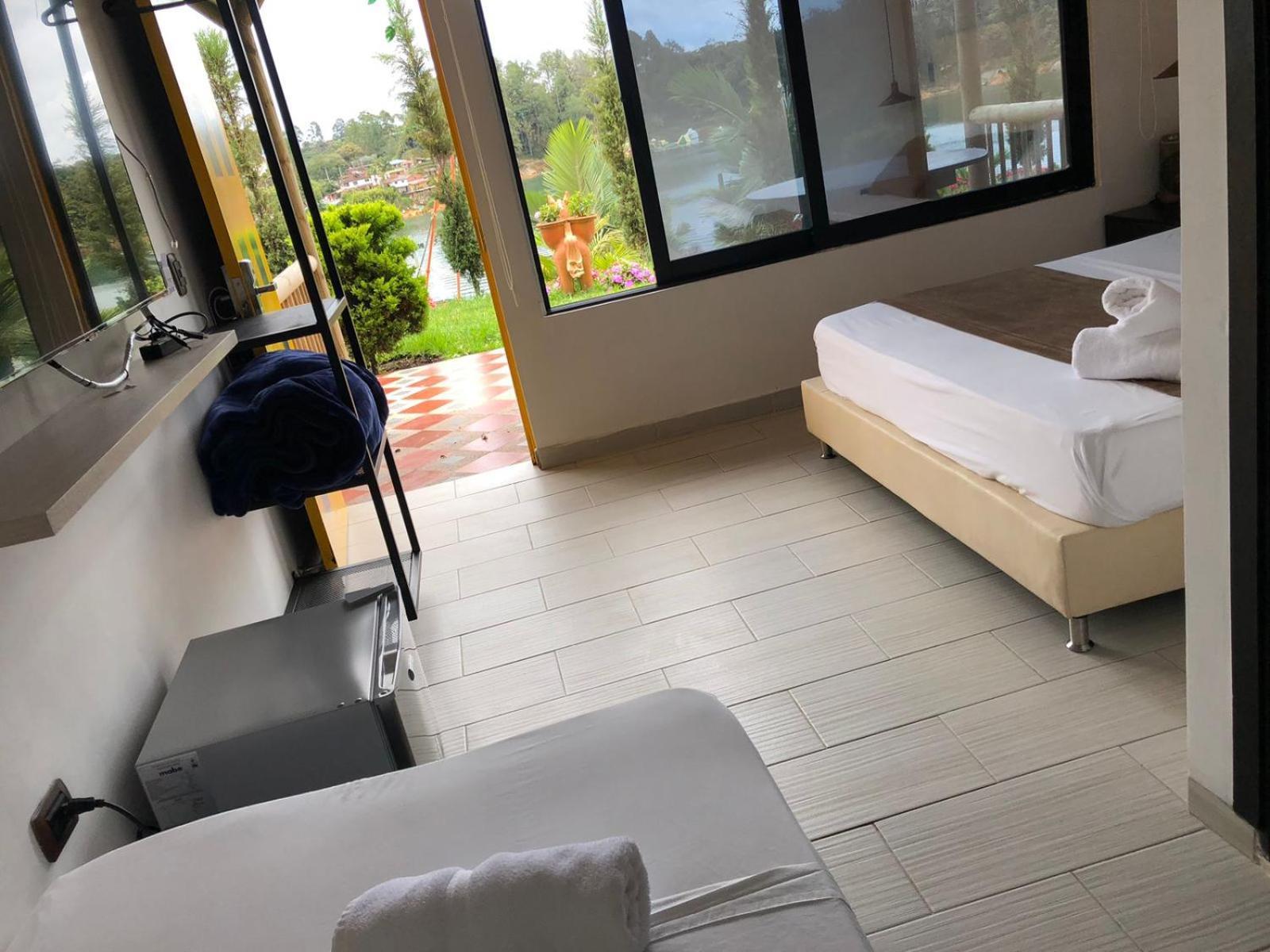 Hotel Aguas Abiertas Guatape Exterior photo